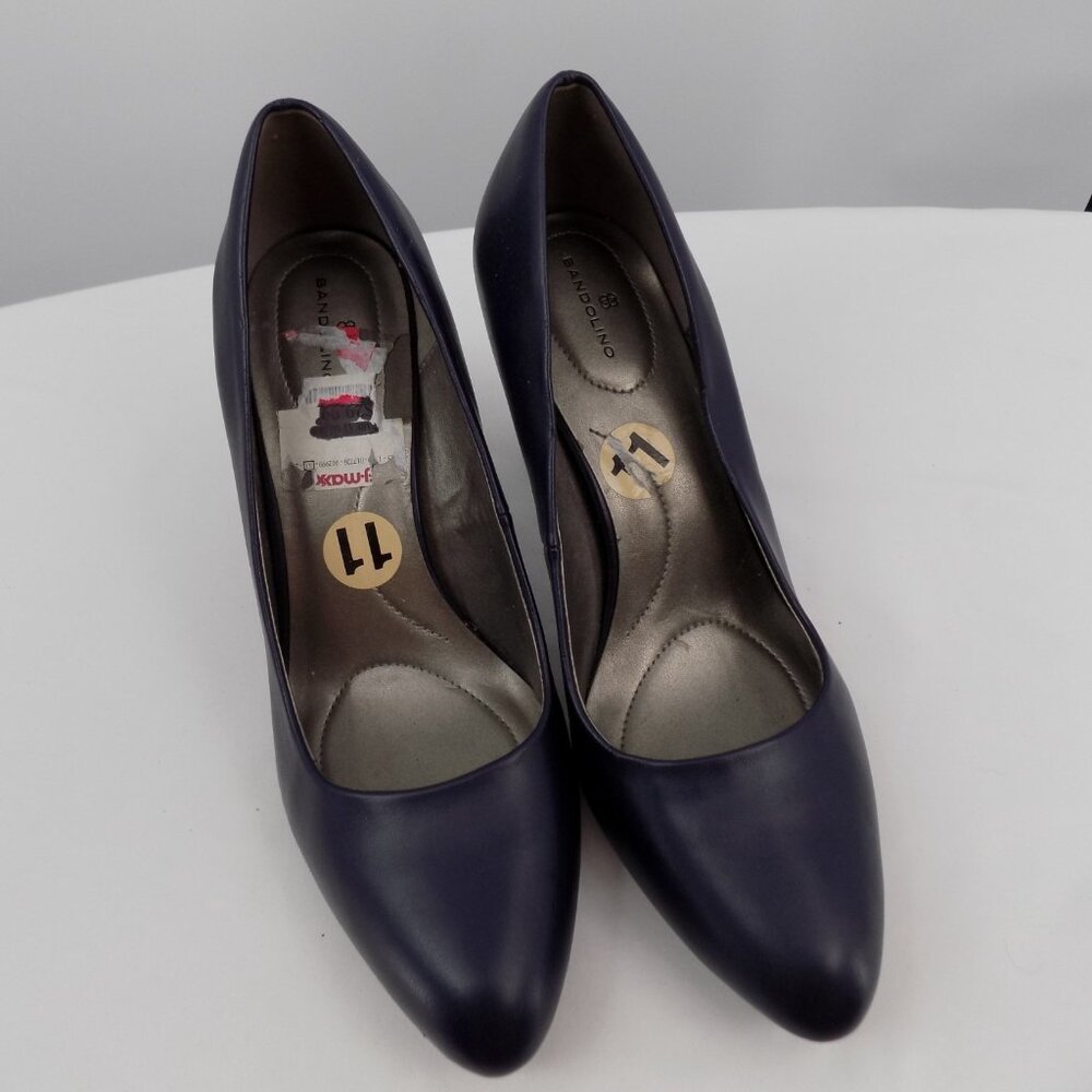 Bandolino Terenzio Women Navy Blue Pump 2.5" Heel Size 11M Slip On Pointed Toe